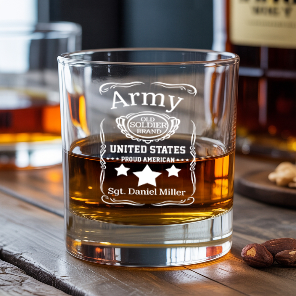 Military Whiskey Set, Personalized Army Decanter and Glasses, Patriotic Gift for Veterans and Soldiers, Gift For Independence Day TND092