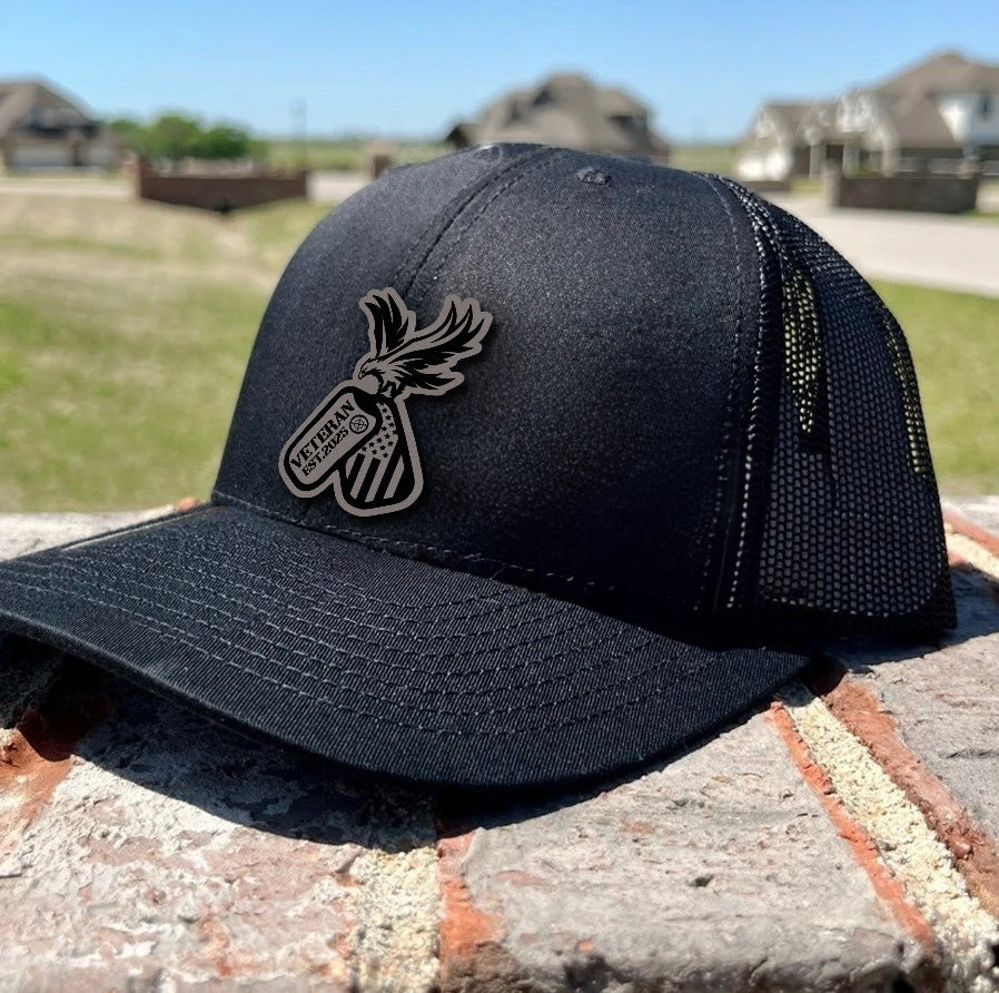 Veteran American Flag Leather Patch Hat – Patriotic Trucker Hat for Men – USA Military Gift – 4th of July Veteran Cap – Rustic USA Mesh Hat NGOC99NT06