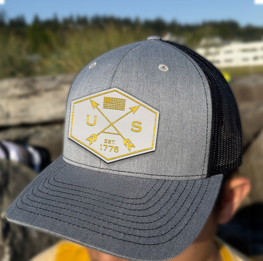 USA American Flag Leather Patch Hat – Patriotic Trucker Hat for Men – 4th of July Cap – Patriot USA – Independence Day Gifts NGOC99NT07