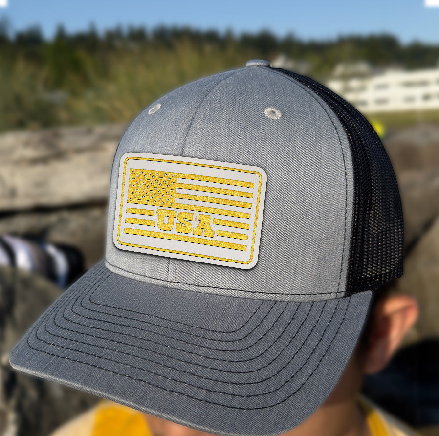 USA American Flag Leather Patch Hat – Patriotic Trucker Hat for Men – 4th of July Cap – Rustic USA Snapback – Independence Day Gifts NGOC99NT05