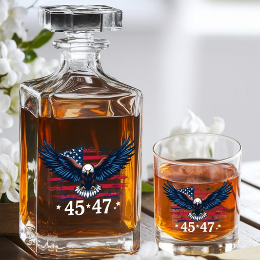 MAGA President Trump Graphics Decanter & Whiskey Glass Set | Patriotic Gift | Engraved Whiskey Decanter