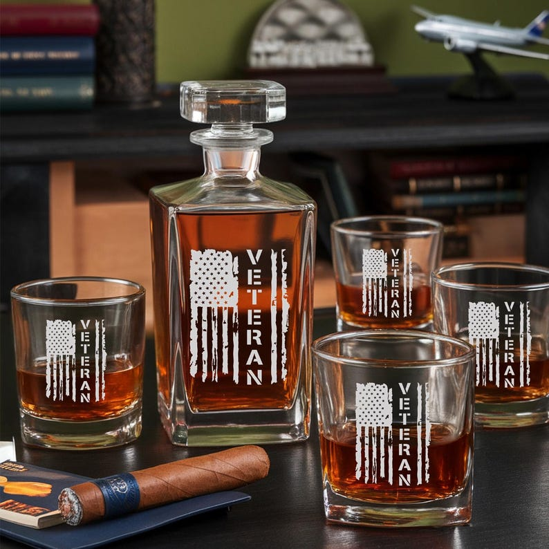 Veteran Flag American USA Patriotic Decanter Set And Whiskey Glasses | Engraved Whiskey Decanter Set