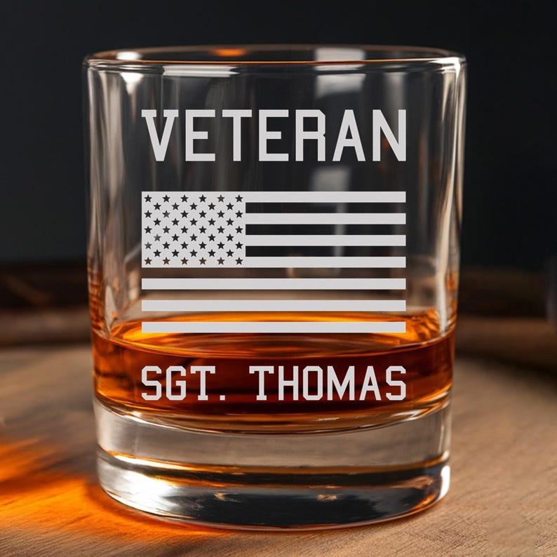 US Veteran Decanter Set And Whiskey Glasses | Engraved Whiskey Decanter Set | Gift For Veteran