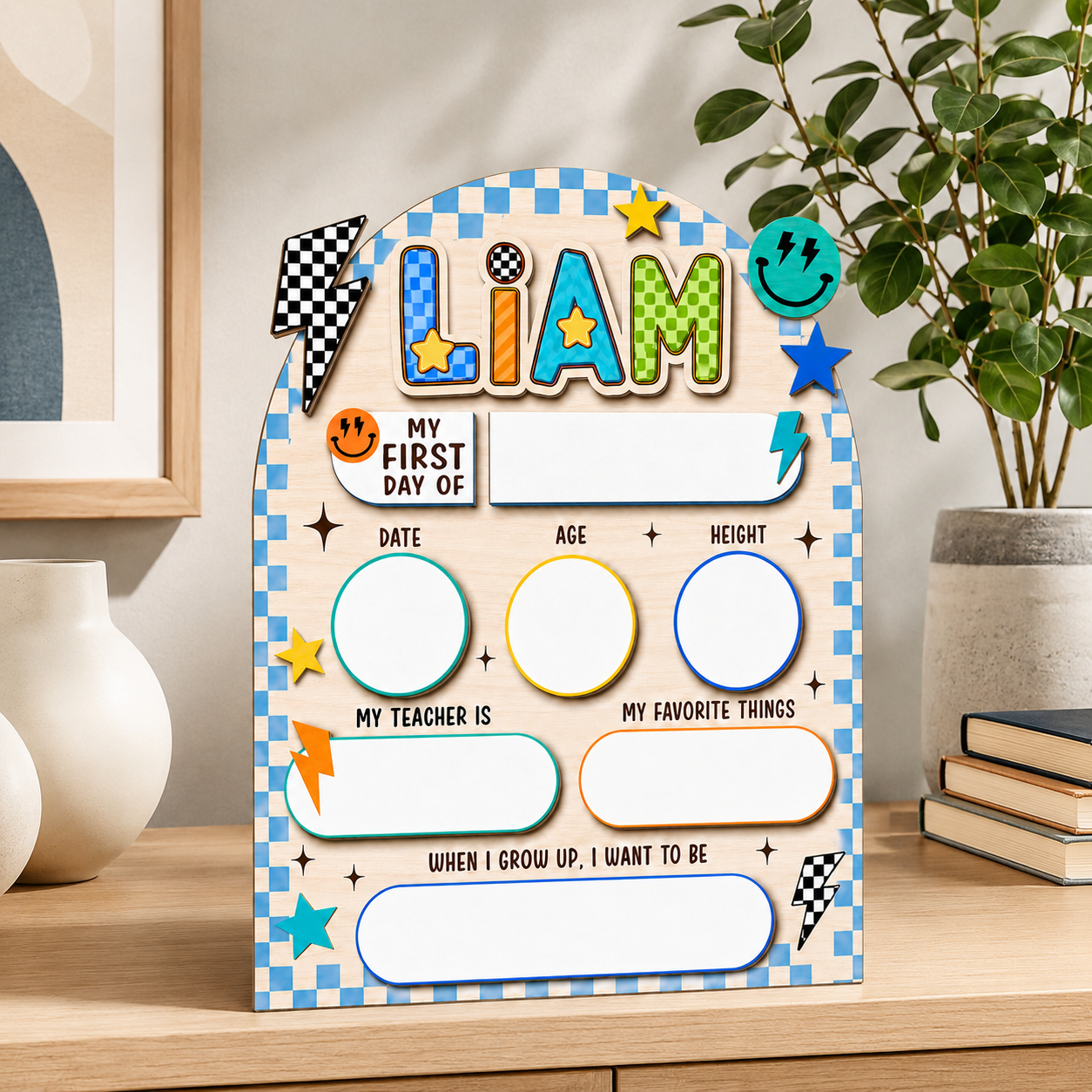 Custom Last Day of School Sign, Personalized School Milestone Board THUC99