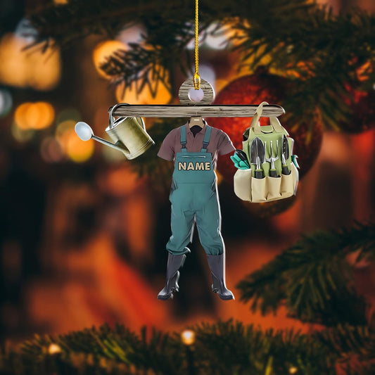 Custom Gardening Ornament with Name – Garden Tools Acrylic Christmas Decor for Gardeners & Green Thumb Lovers TG52