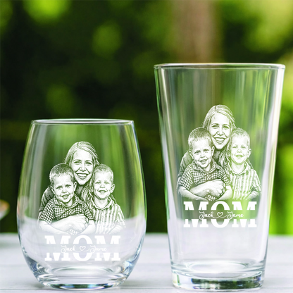 Custom Photo Mom with Name Wine Glass, Personalized Mother's Day Gift THUC99