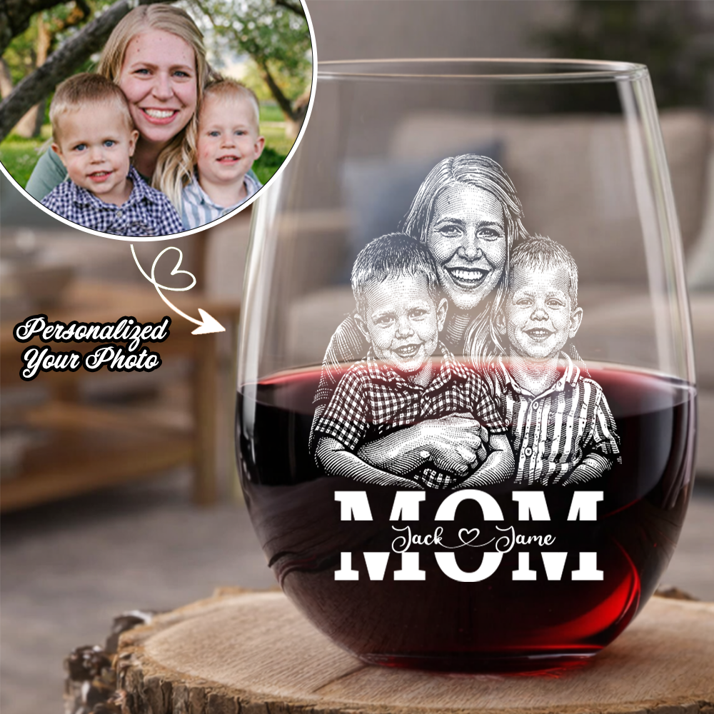 Custom Photo Mom with Name Wine Glass, Personalized Mother's Day Gift THUC99