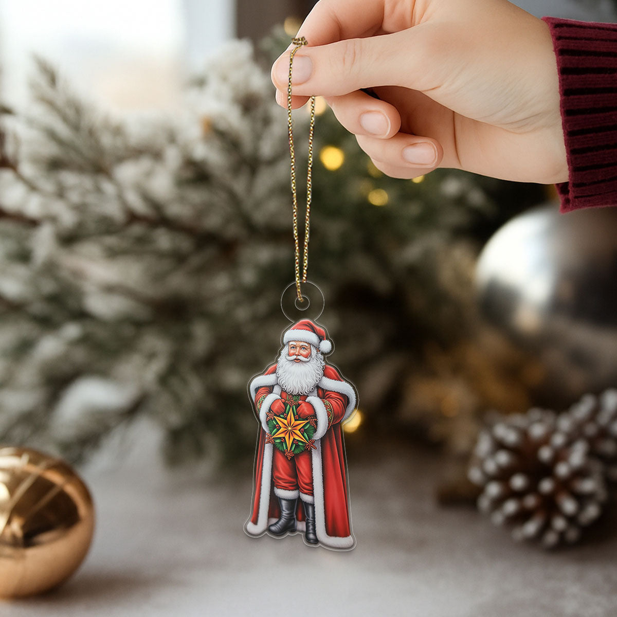 Philippines Filipinos  Santa Claus With Parol