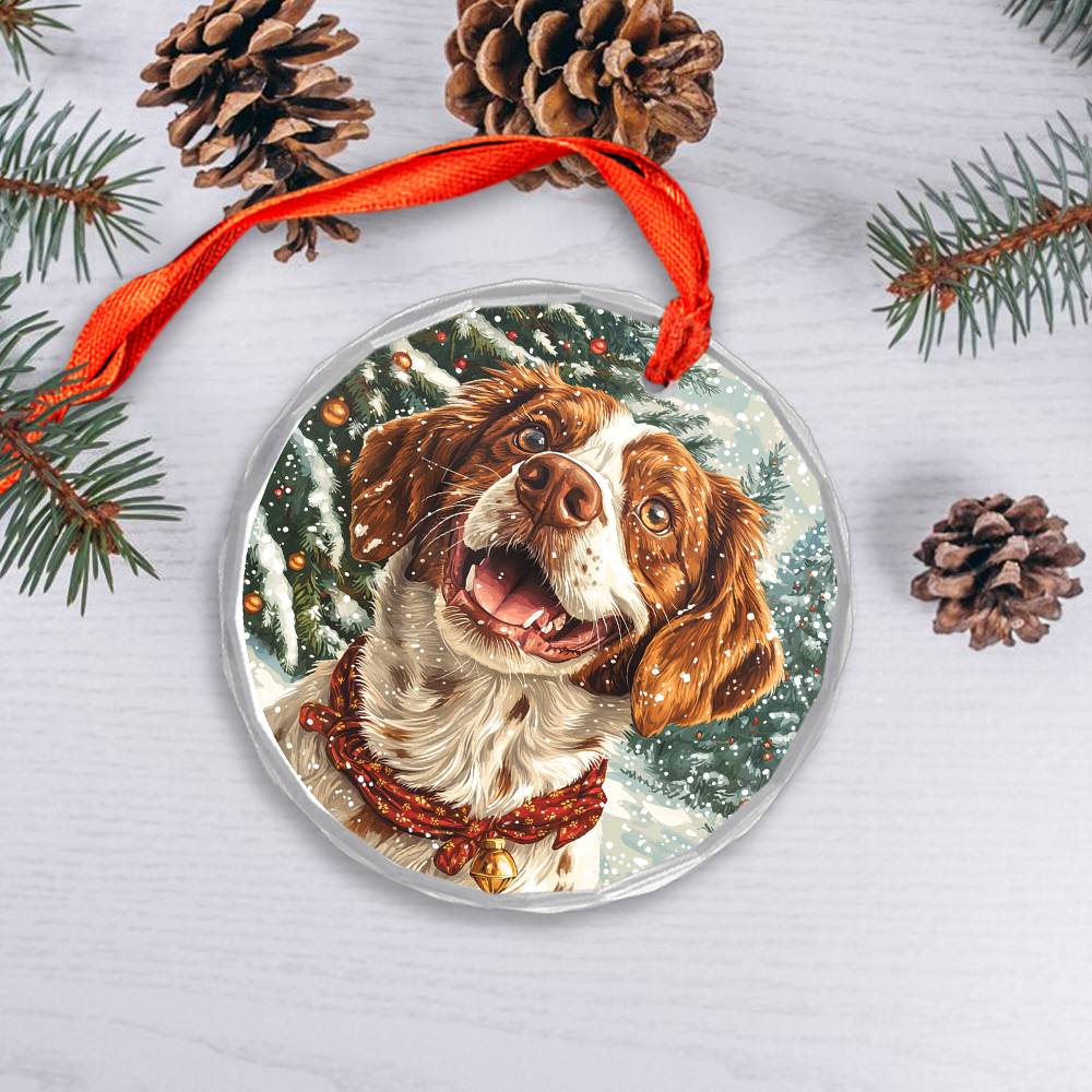 Beautiful Brittany Dog Christmas Night Design 2 Glass Ornament