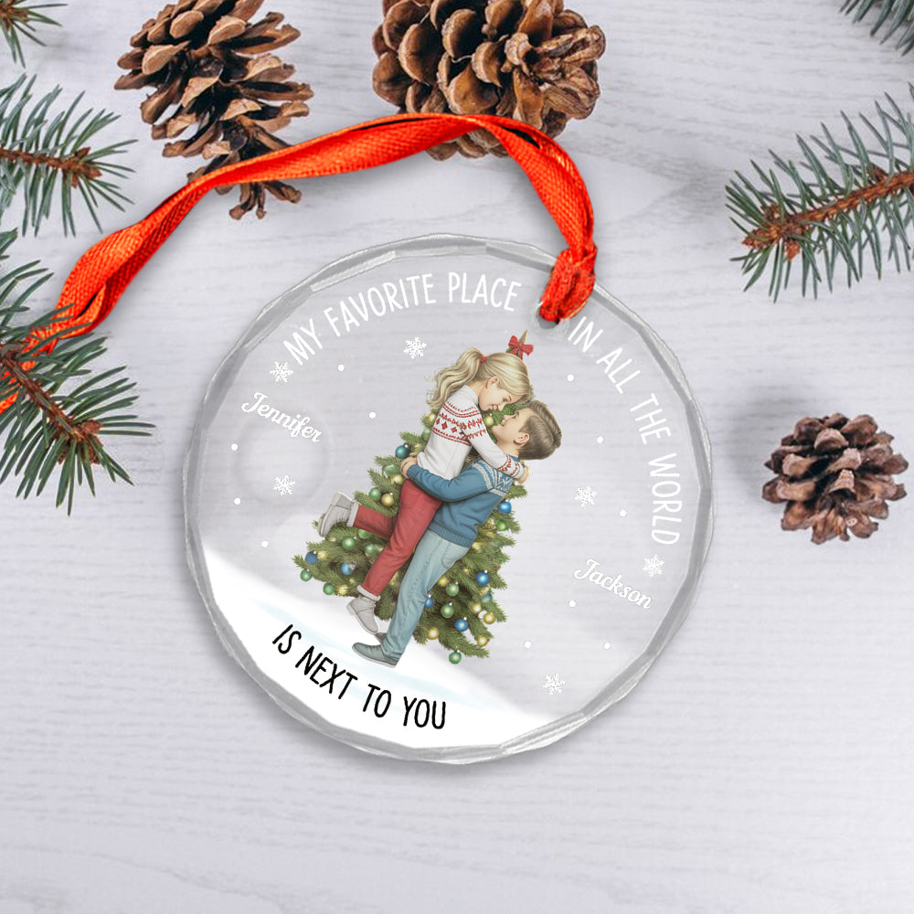 Christmas Couple Kissing My Favorite Place In All The World - Personalized Circle Glass Ornament