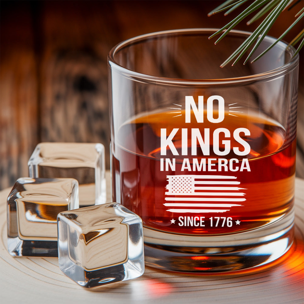 Liberal Independence Day Whiskey Decanter Set Gift – No Kings in America Glass – Anti-MAGA Political Decanter THUC99DI01