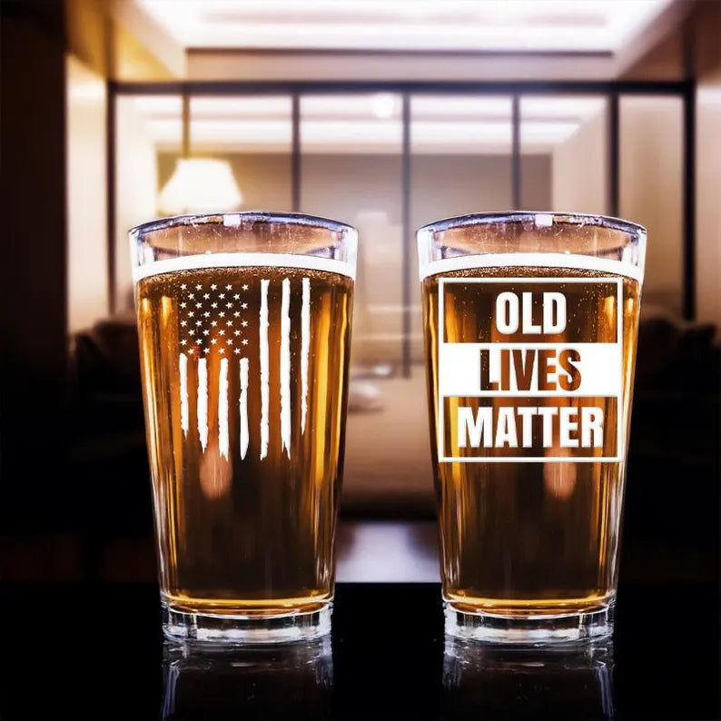 Old Lives Matter American Flag Pint Glass | Funny Birthday Fathers Day Gift for Dad | Papa Old Man Glass | Beer Glass
