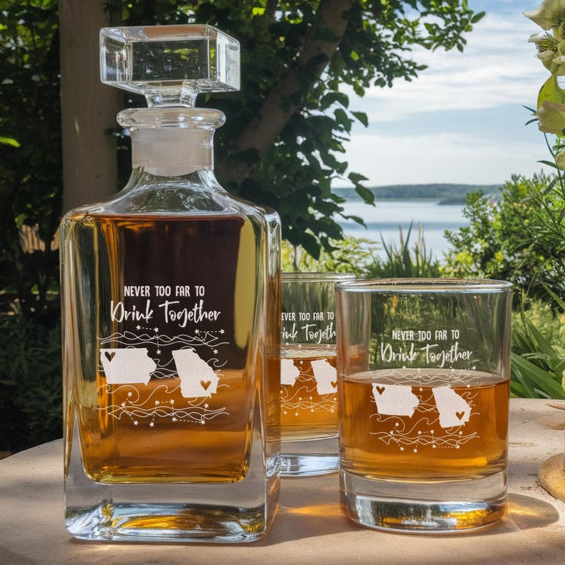 Personalized  States Name Decanter Set And Whiskey Glasses | Engraved Whiskey Decanter Set | Gift For Friend