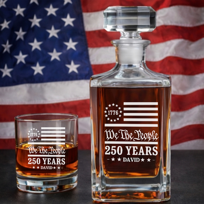 We The People USA 250th Engraved Whiskey Decanter Set, 4th July Gift THUC99