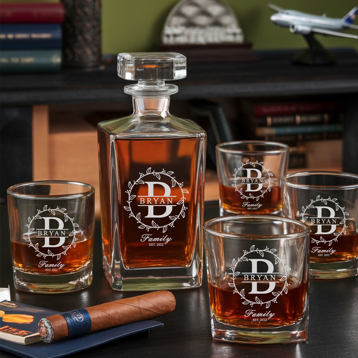 TNG119 Personalized Monogram Decanter With Glasses, Custom Name Whiskey Glass, Wedding Gifts, Whiskey Glasses With Decanter Set