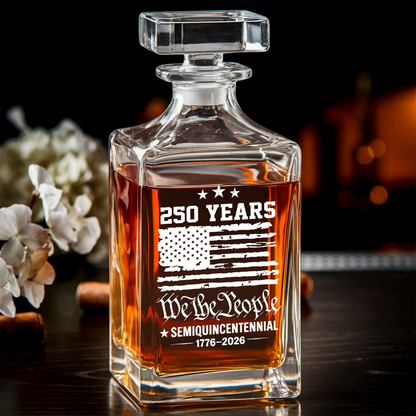 We The People 250 Years Engraved Whiskey Decanter Set, Patriotic USA Flag Bourbon Gift 1776–2026 THUC99
