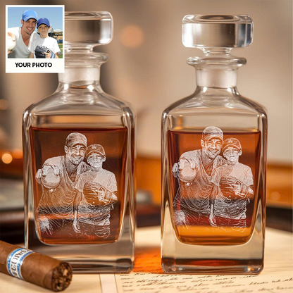 Custom Photo Baseball Dad Whiskey Decanter with Photo, Custom Decanter with Your Photo, Personalized Family Gift THUC99