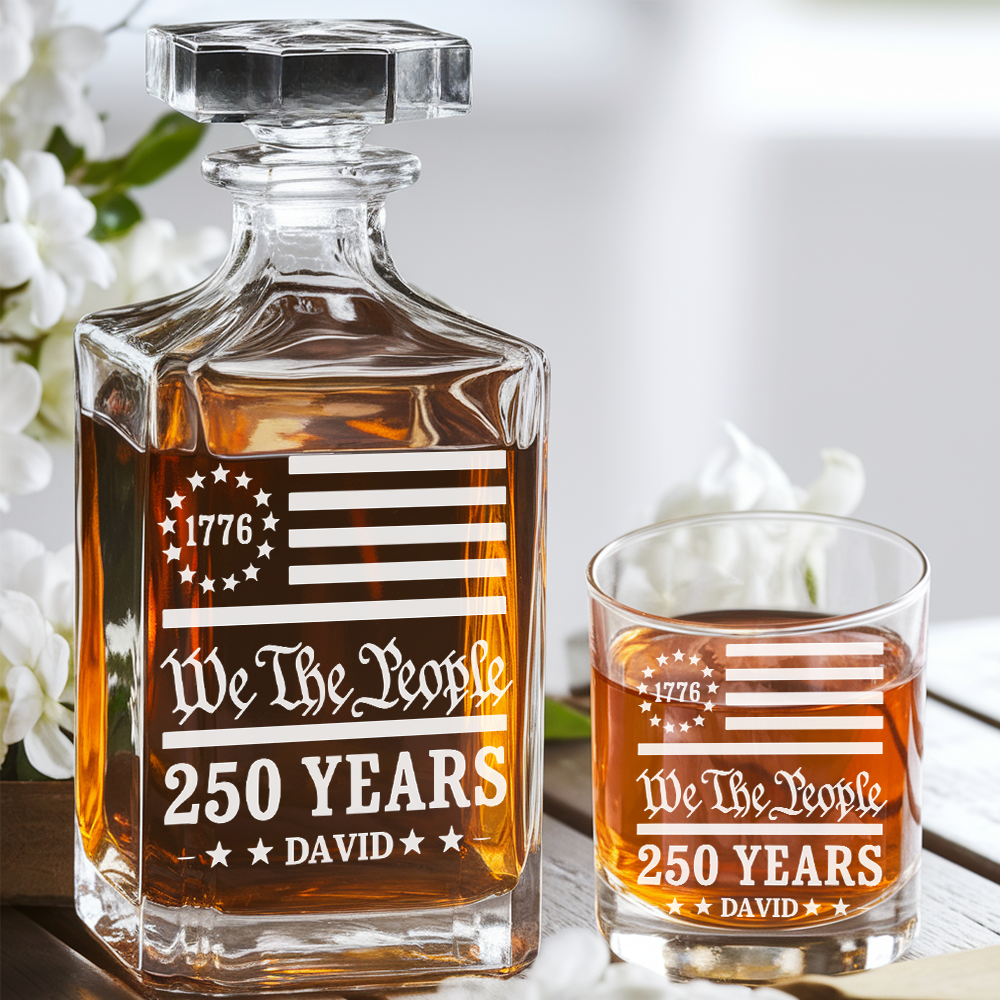 We The People USA 250th Engraved Whiskey Decanter Set, 4th July Gift THUC99