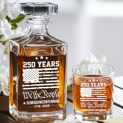 We The People 250 Years Engraved Whiskey Decanter Set, Patriotic USA Flag Bourbon Gift 1776–2026 THUC99
