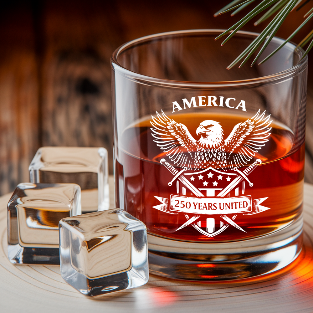 America 250 Years United Engraved Whiskey Decanter Set, Patriotic Eagle Bourbon Gift 1776–2026 THUC99