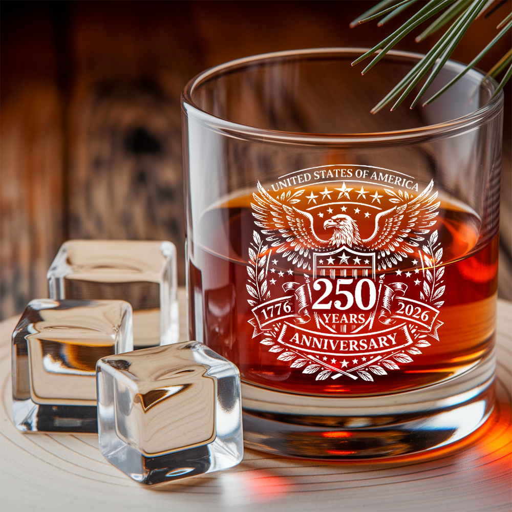 USA 250 Years Anniversary Engraved Whiskey Decanter Set, Patriotic Eagle Bourbon Glassware 1776–2026 THUC99
