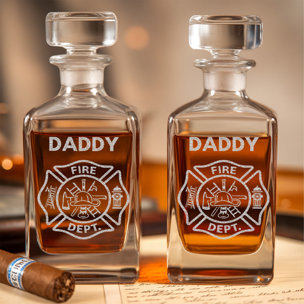 Firefighter Dad Whiskey Decanter Set, Personalized Name Glass Gift for Dad