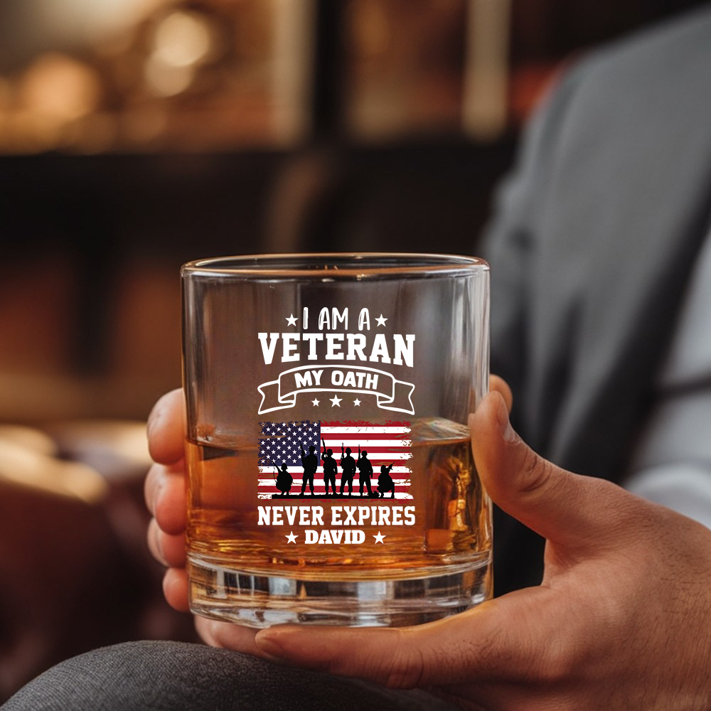 I Am A My Oath Never Expires Whiskey Decanter - Veteran Whiskey Glass Gifts - 4th July Gift NGOC99